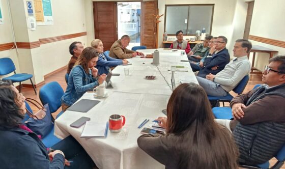 Analistas y expertos coinciden en la necesidad de superar la desinstitucionalización del sistema de partidos